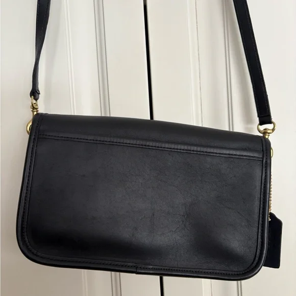 Vintage Coach Black Leather Bag - Picture 7 of 7